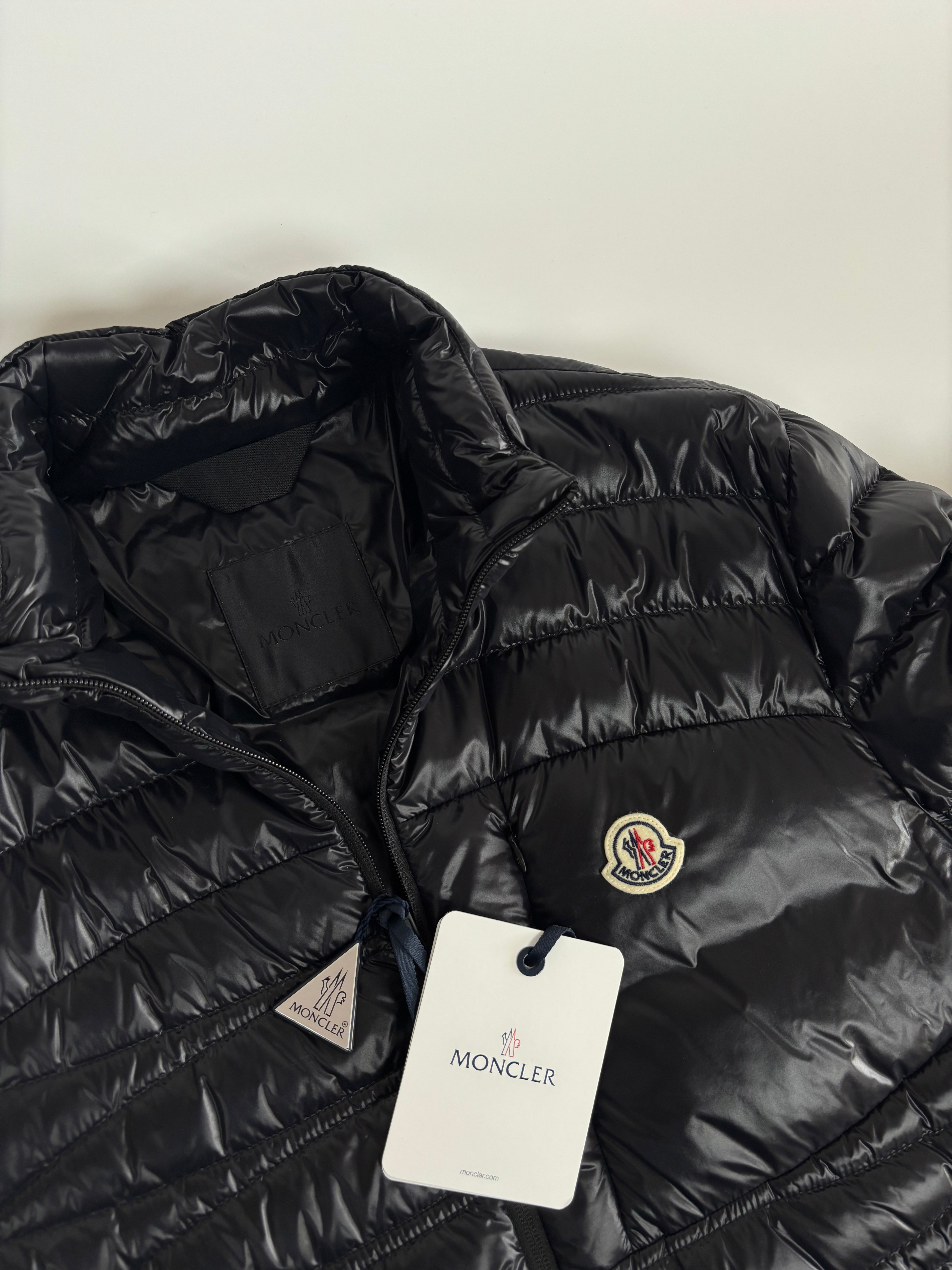 Moncler Leveche Down Jacket