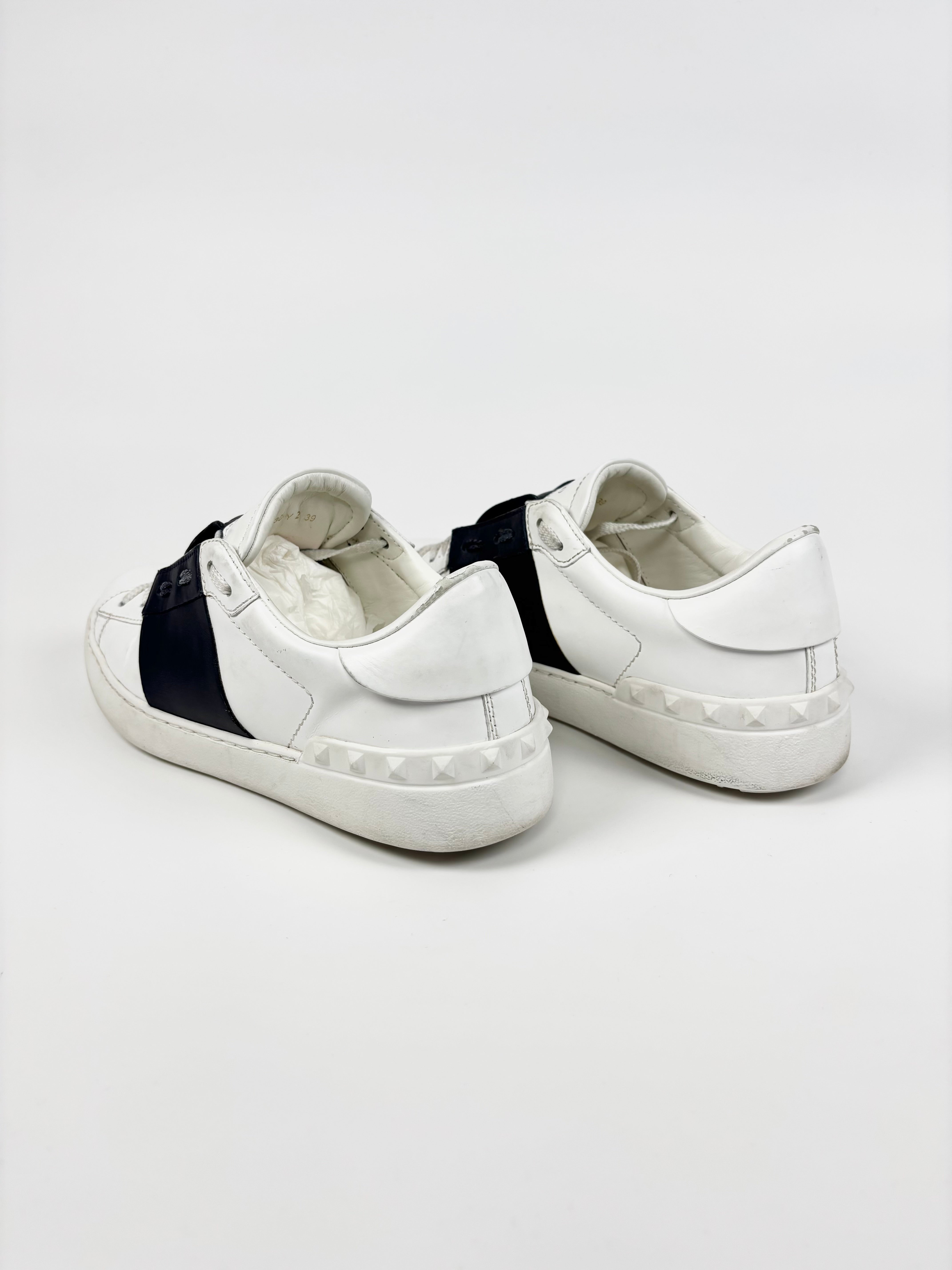 Valentino Garavani Open Sneakers
